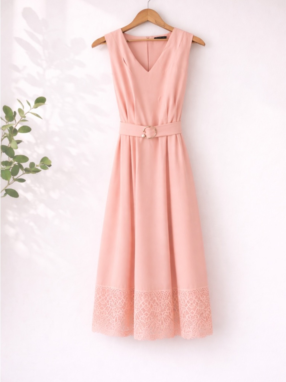 MOTF by SHEIN Elegant Peach Sleeveless Dress NWT — Size Medium